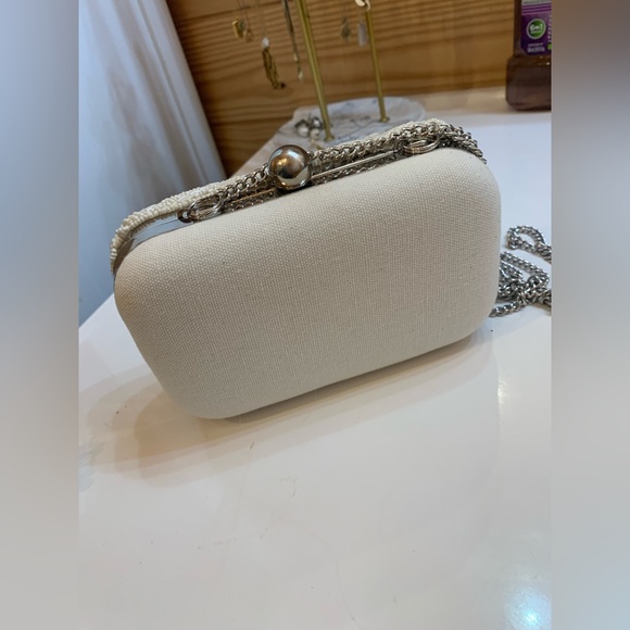 Mrs. Beaded cross body clutch- white & gold w/ silver chain - Picture 3 of 4
